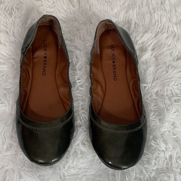 Lucky Brand Shiny Dark Grey Ballet Flats - Picture 2 of 6